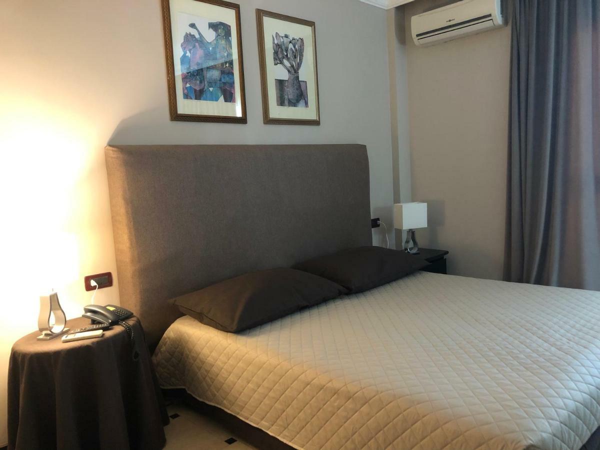 Domizia Palace Hotel Бая Домиция Екстериор снимка